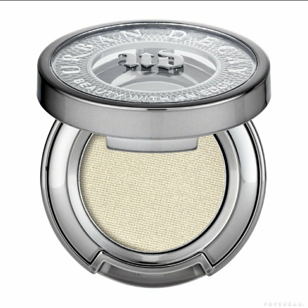 Urban Decay single shadow
